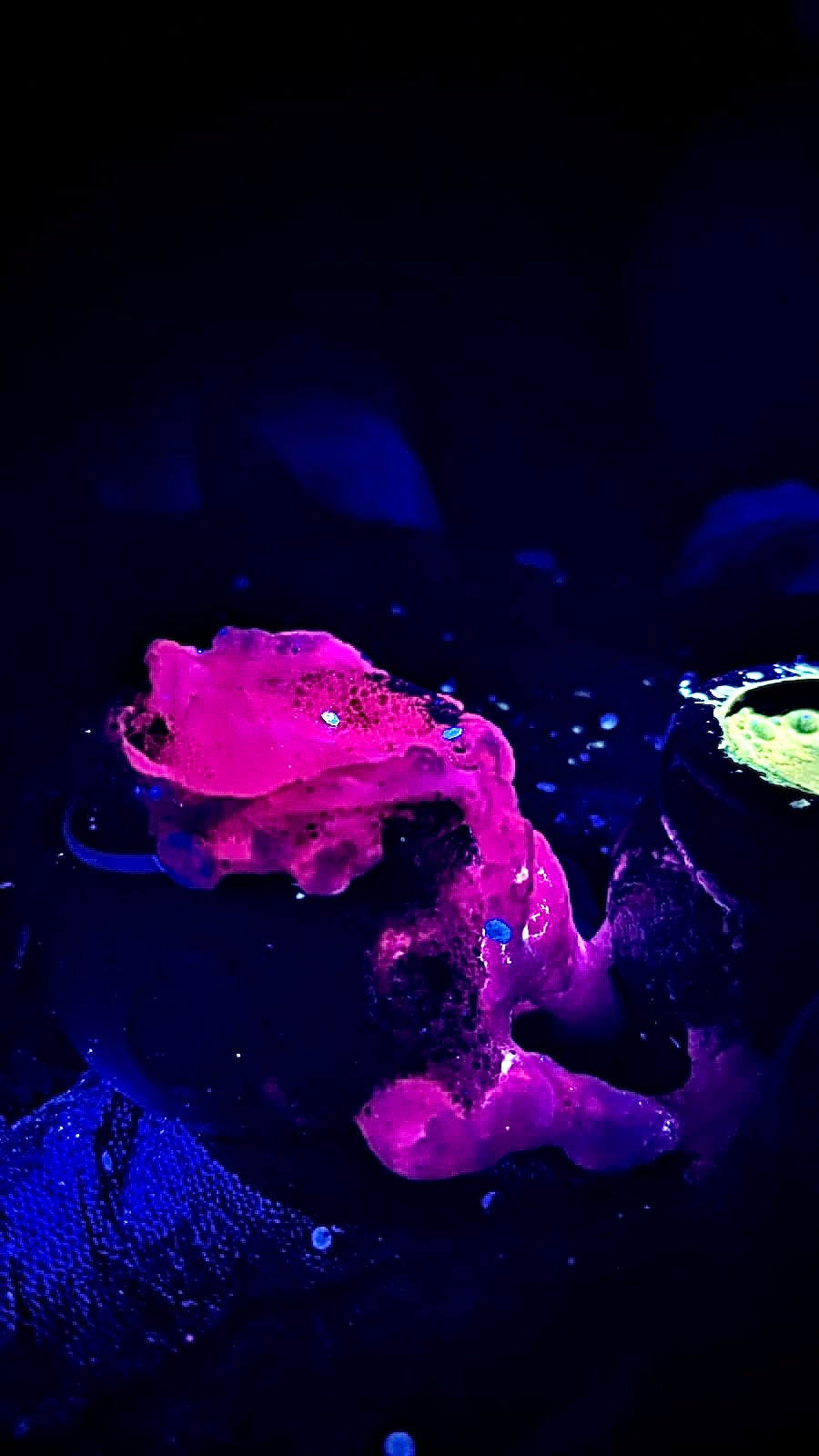Cauldron Bubble & Glow