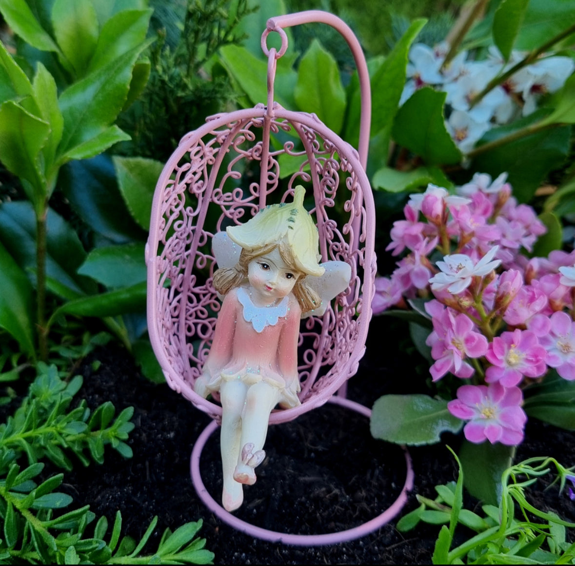 Metal Egg Chair w/Stand – Pink