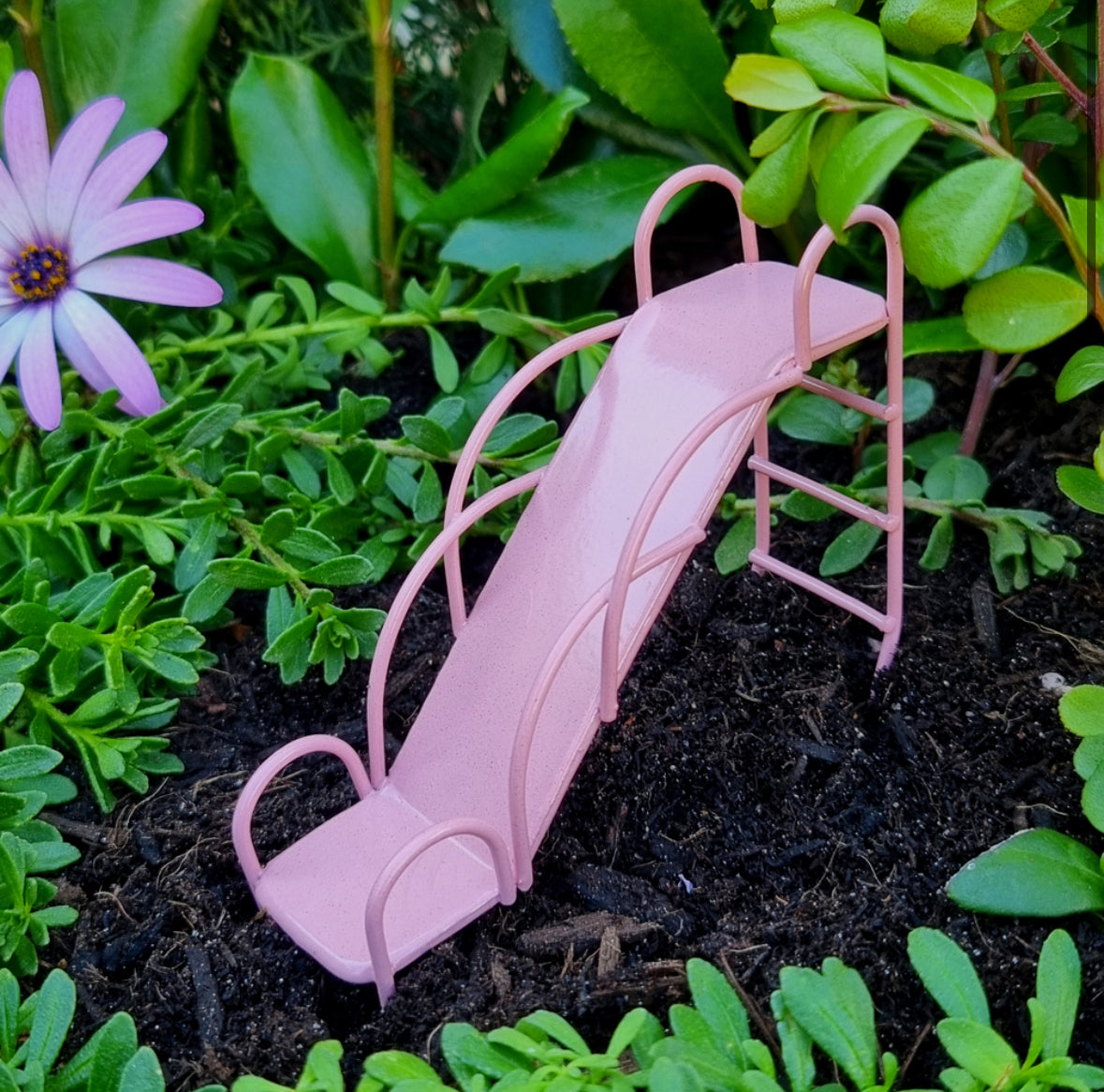 Metal Slide – Pink