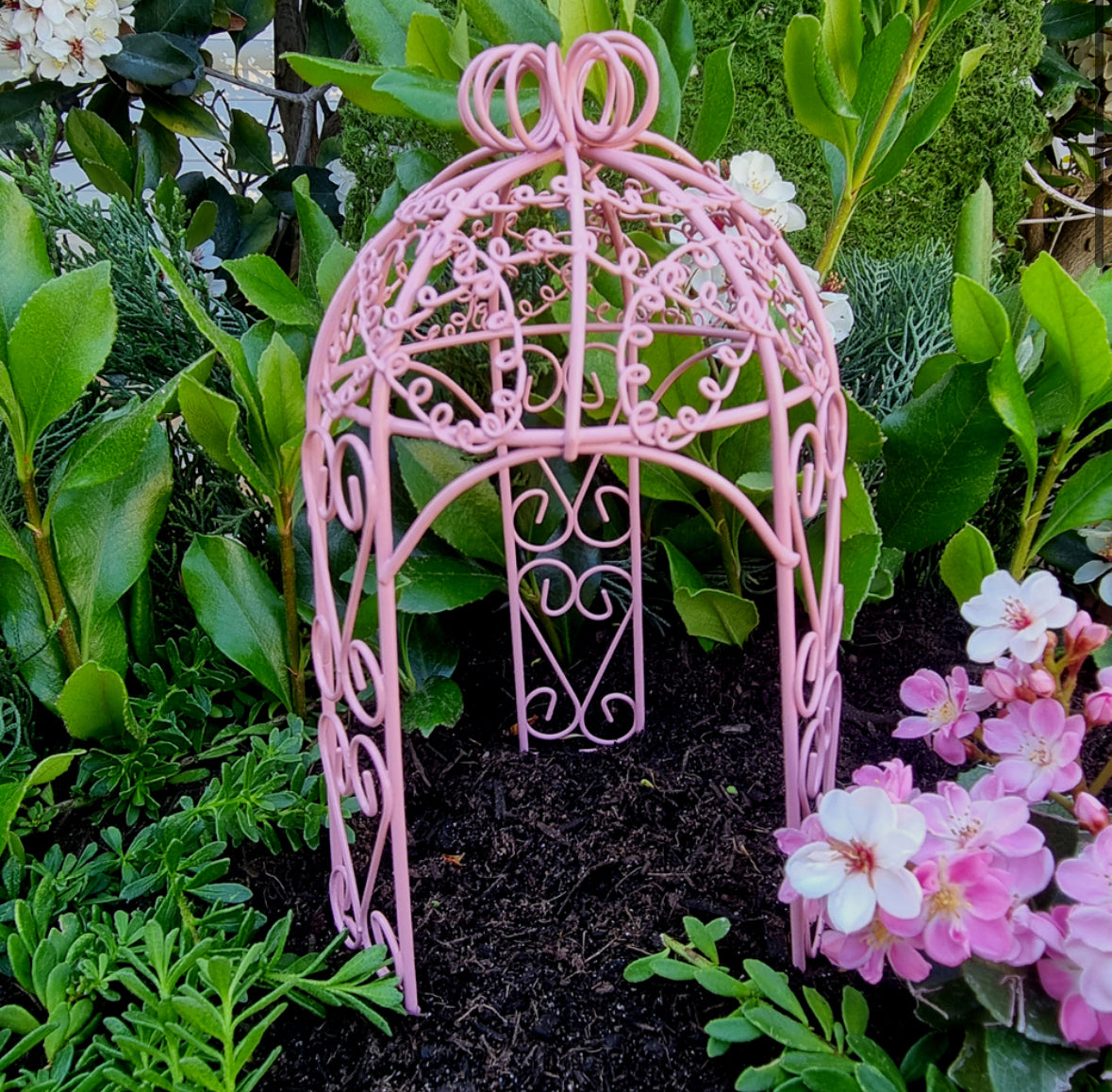 Metal Gazebo – Pink