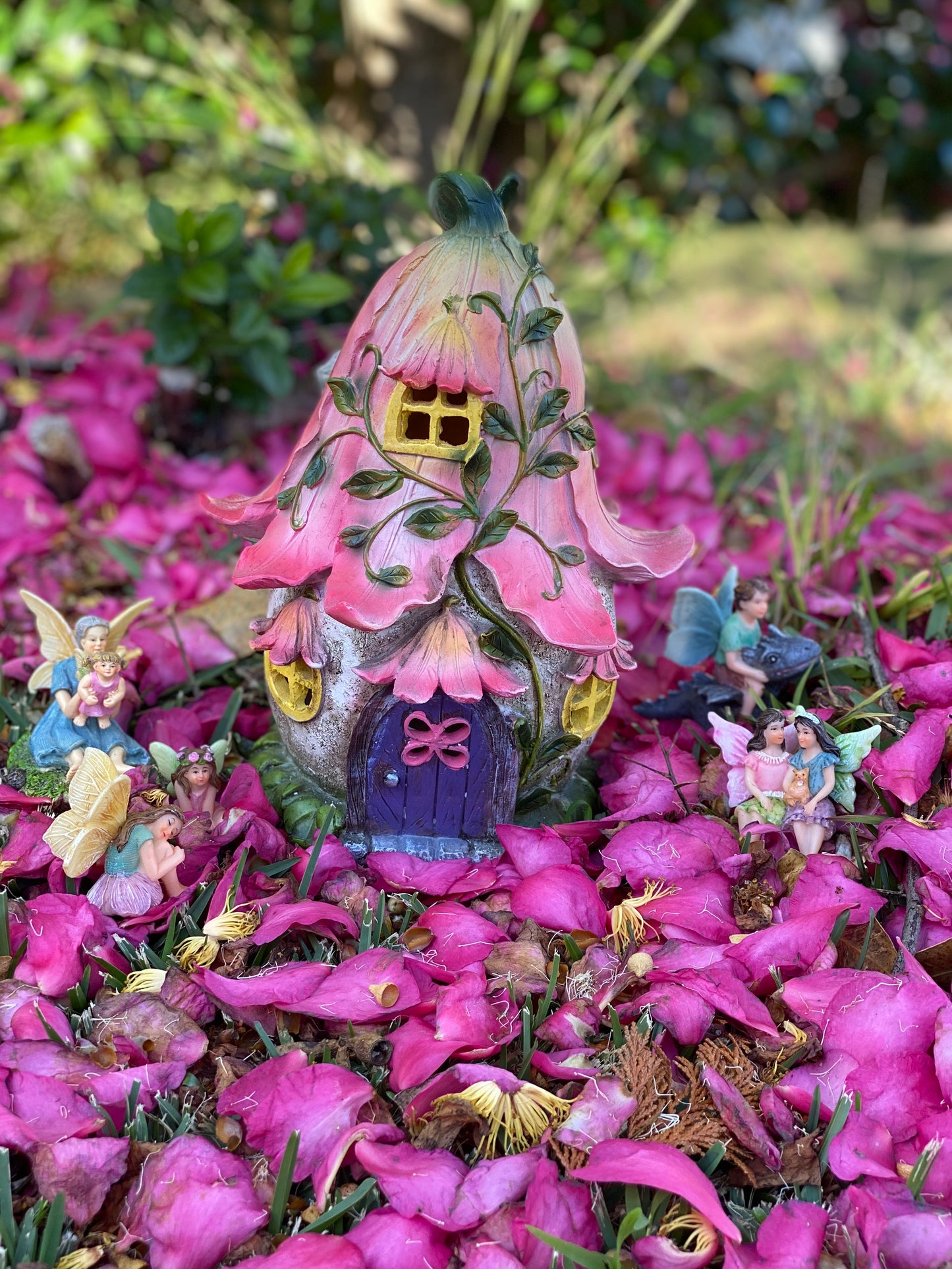 Pink Flower Fairy House (w/LED Light-Up)
